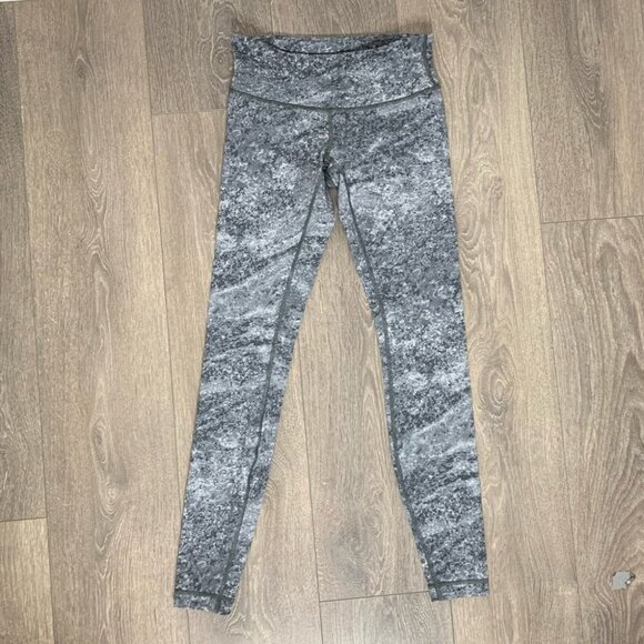 Lululemon Wunder Under Low-Rise Tight *Full-On Luxtreme 28" Area Ice Grey Size 4 - Picture 8 of 15